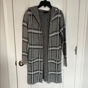 Chic Gray Plaid Hooded Cardigan